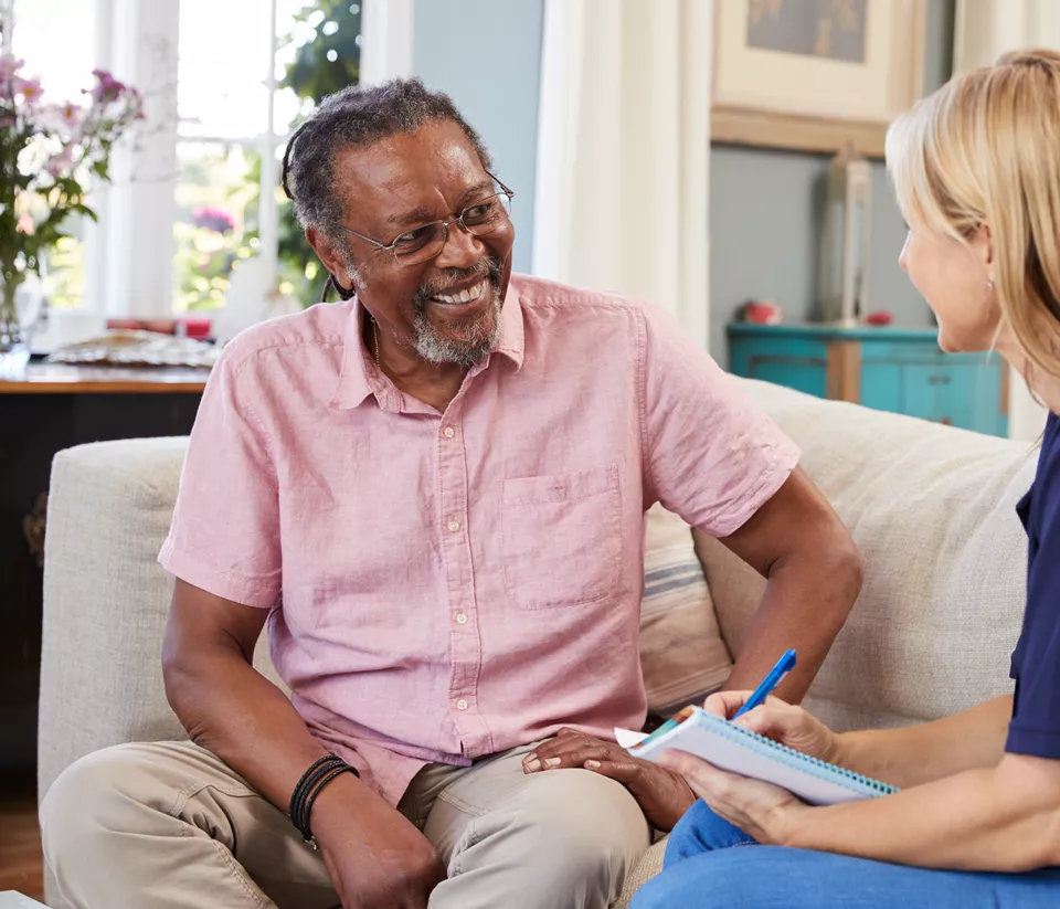 can single parents foster uk